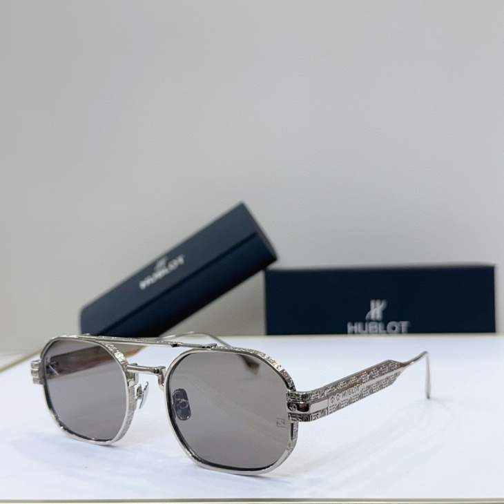 Picture of Hublot Sunglasses _SKUfw69656460fw